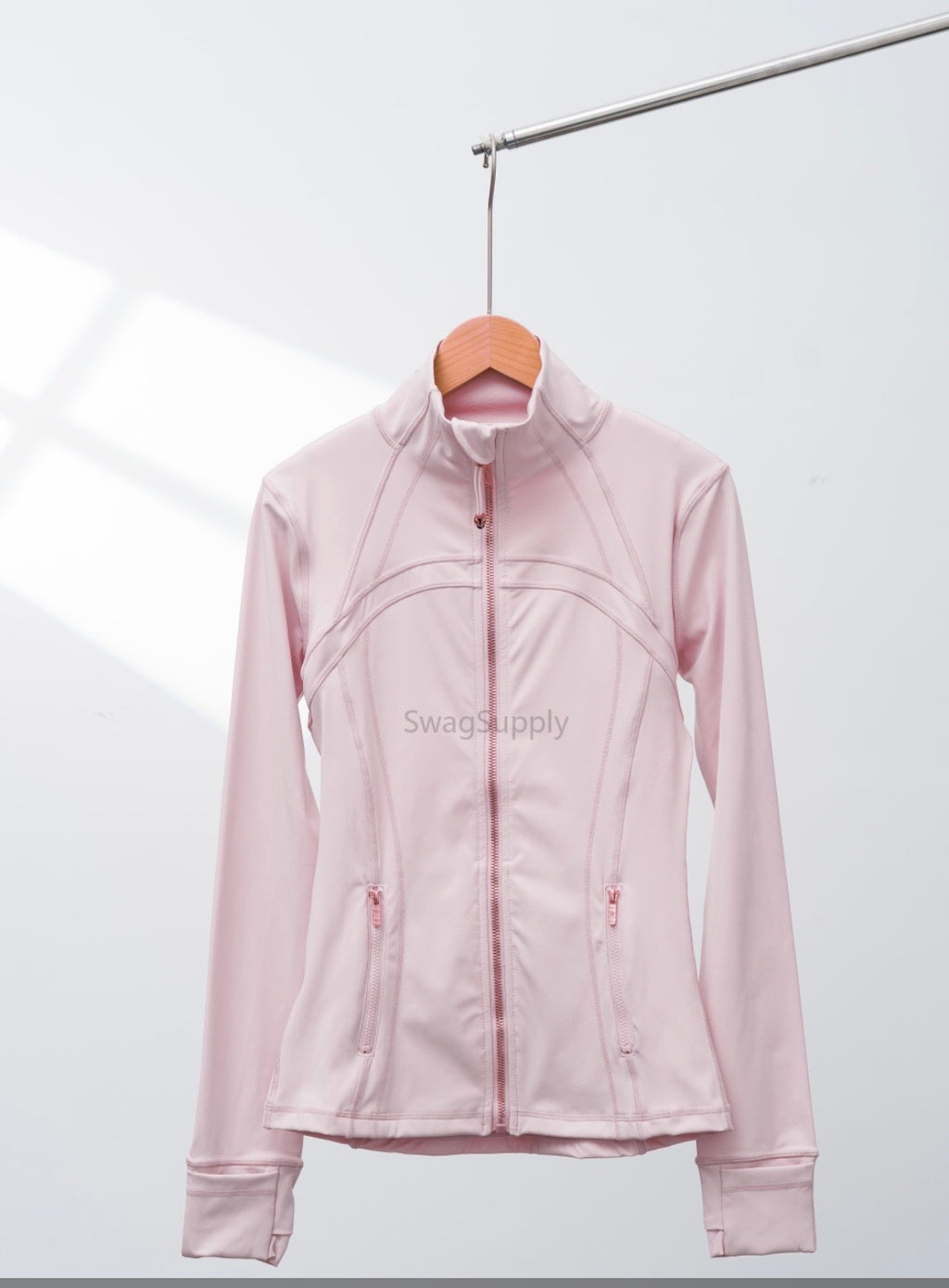 Light pink define Lulu jacket
